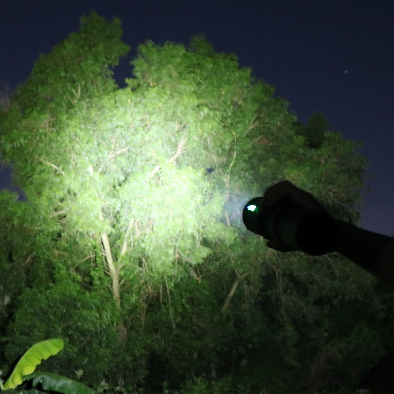 Anti-Drone Flashlight, Waterproof Drone Jamming Flashlight with Strong Lighting